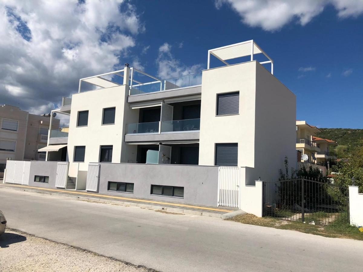 Asterias Apartment Néa Péramos Exterior foto